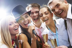 Idee per giochi di società fai-da-te per adulti