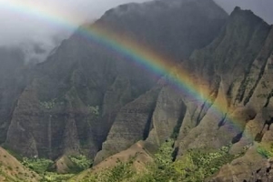 Come e perché si forma un arcobaleno nel cielo