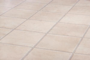 Come pulire un pavimento di piastrelle di ceramica