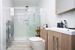 Come pulire il pavimento del bagno