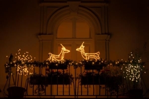 Come decorare un balcone per natale?