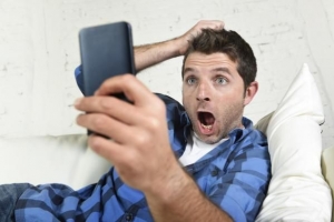 Come eliminare un messaggio su whatsapp prima che venga letto