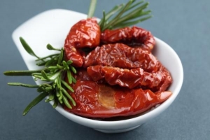 Come essiccare i pomodori in forno