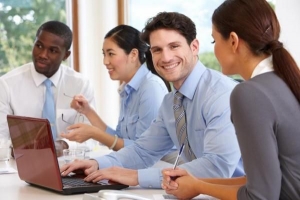 Come migliorare i rapporti di lavoro con i colleghi