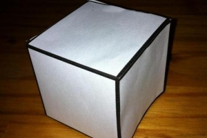 Come fare un cubo di cartone