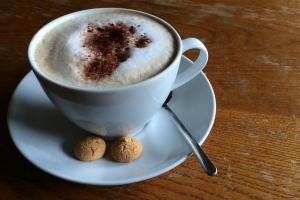 Come fare un cappuccino fatto in casa senza macchina