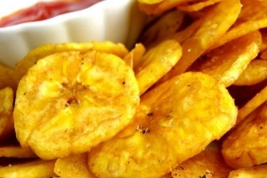 Come fare le chips di platano fritte?
