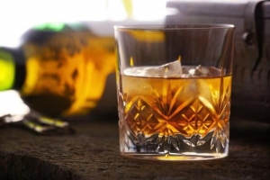 Come fare il whisky fatto in casa?