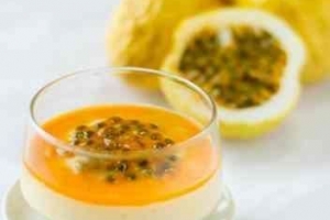 Come fare il dessert di mousse al frutto della passione