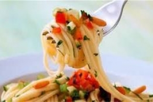 Come fare gli spaghetti con le verdure