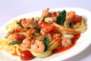 Come fare le tagliatelle ai gamberi