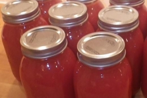 Come fare la salsa di pomodoro da conservare in barattolo