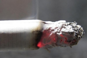 Come rimuovere l'odore di fumo di tabacco dalla tua auto