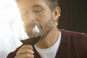 Come dire l'età del vino