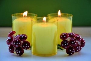 Qual è il significato delle candele gialle?